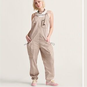 Vans open space jumpsuit overalls